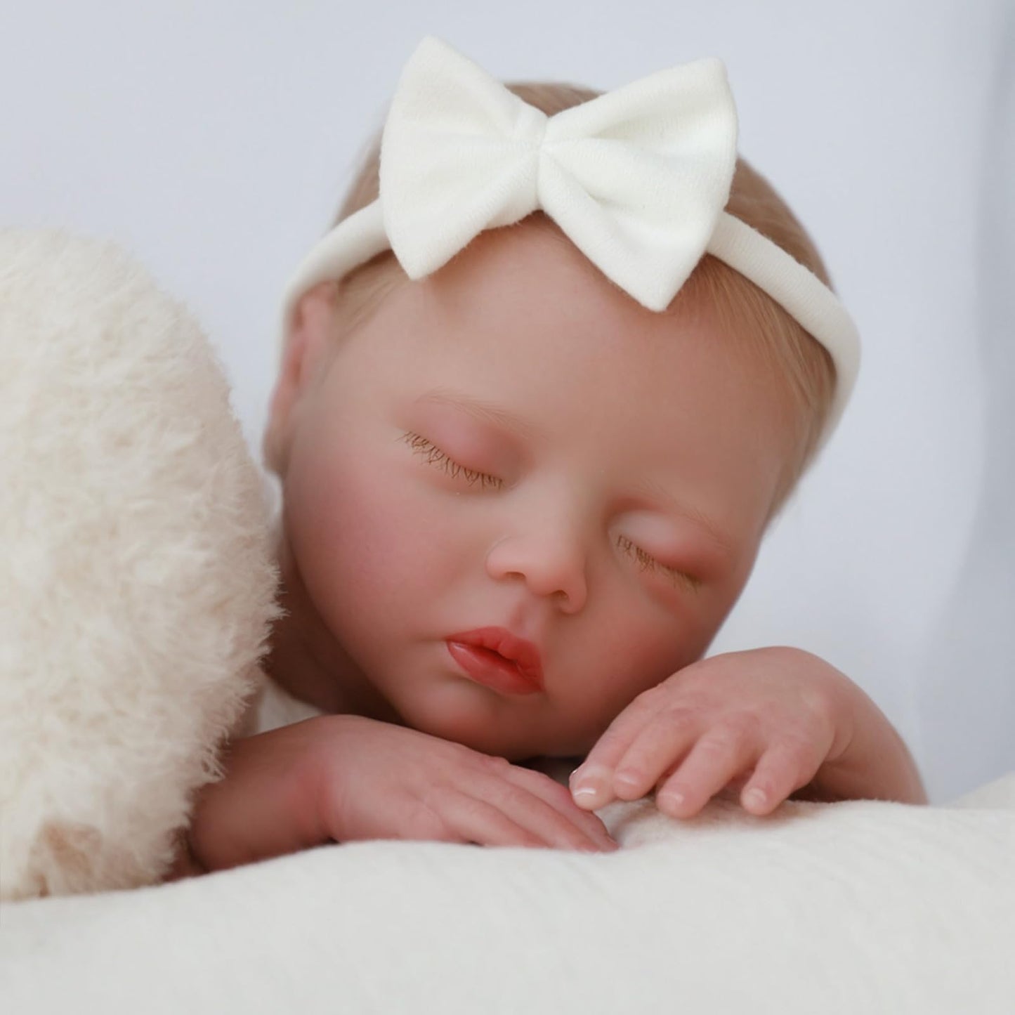 SCOM 18" Sleeping Reborn Baby Doll Girl β Realistic Newborn Sleeping Baby, Soft Weighted Cloth Body & Vinyl Limbs, with Cute Feeding Accessories Toy, Lifelike Toy for Kids Age 3-8