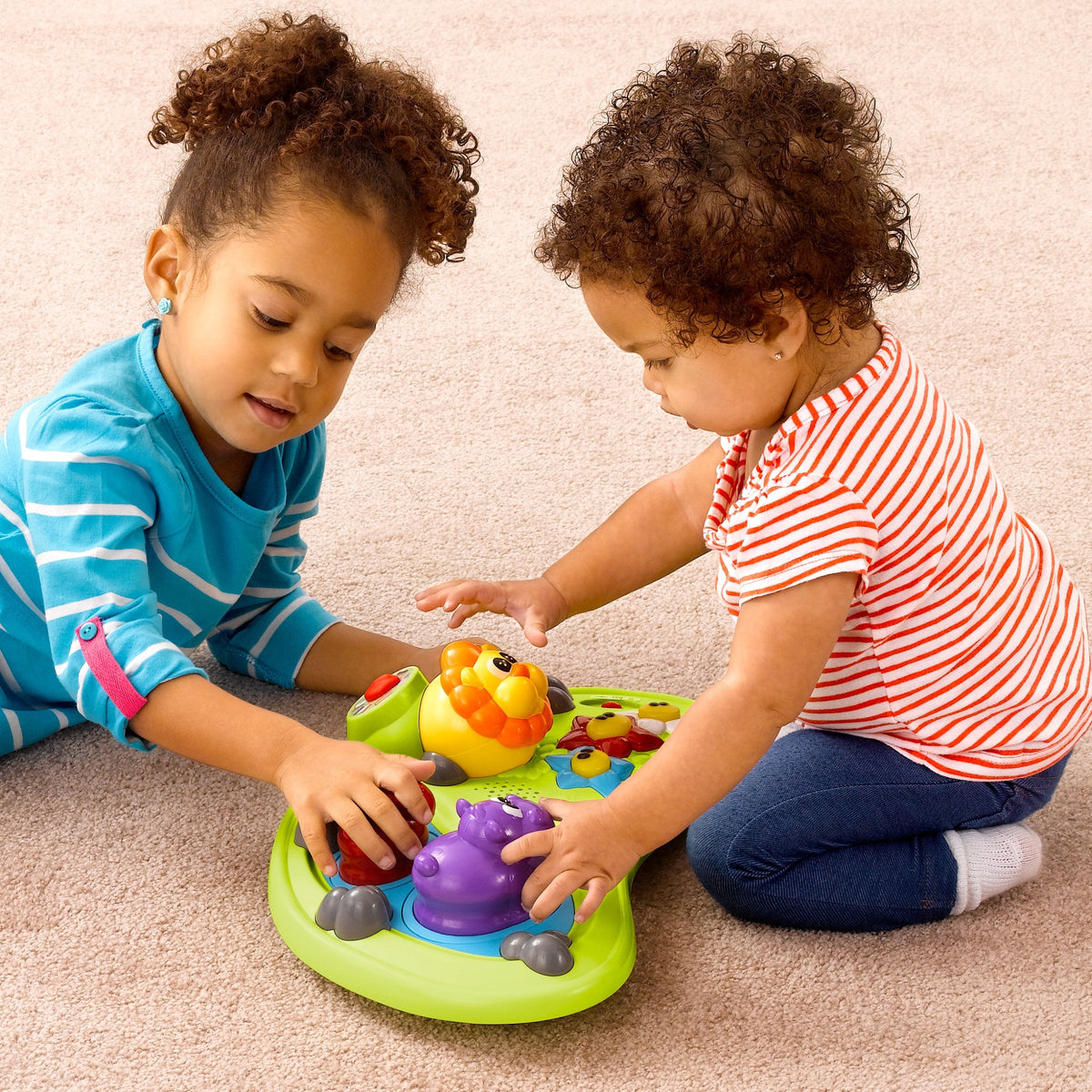 Chicco Walky Talky Foldable Baby Walker, Multilingual Play Tray with Music and Lights, 3 Height Adjustments, Brake Pads, for Children up to 26 lbs., Compact Fold, Circles/Grey/Green