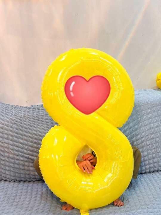 Yellow Number 1 Balloon - 40 Inch Shiny Birthday Decoration for Baby Boy/Girl First Birthday