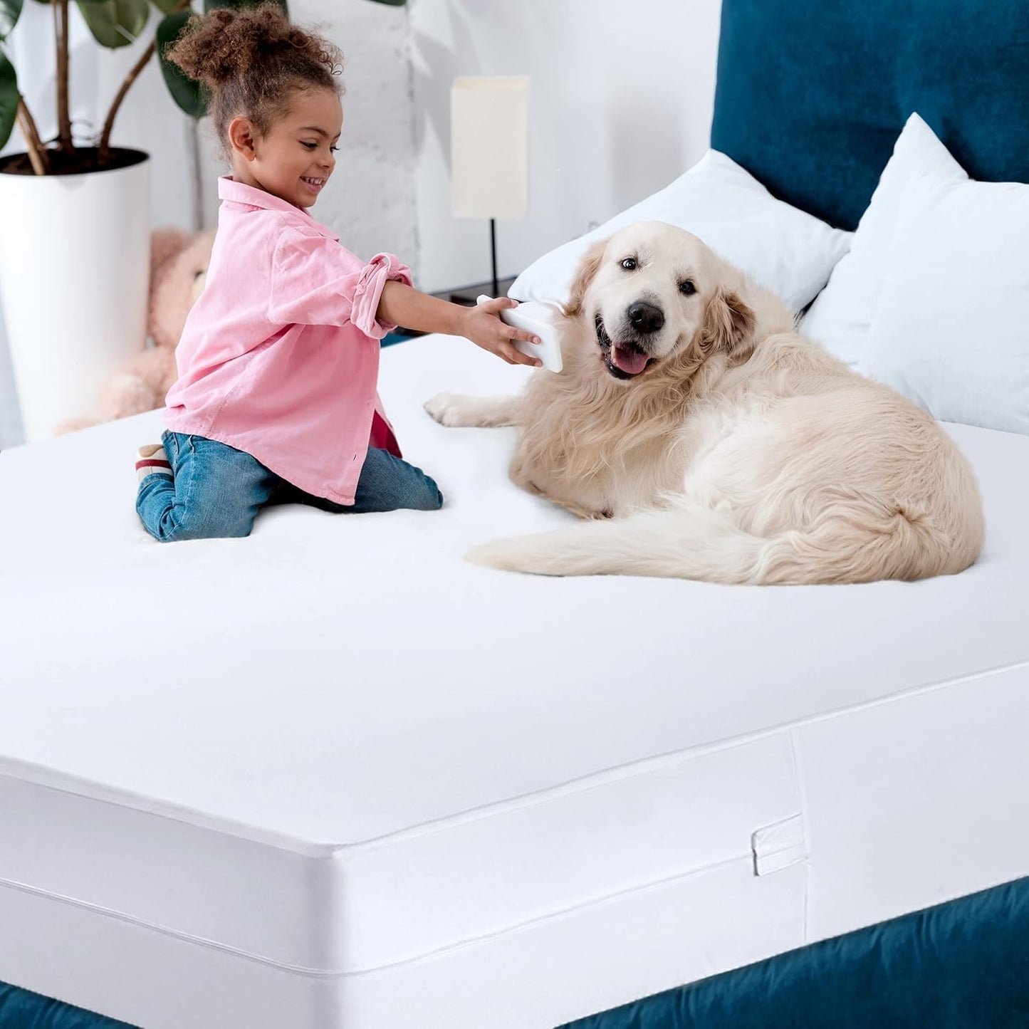 Utopia Bedding King Size Mattress Protector - 100% Waterproof & Bed Bug Proof Encasement (Pack of 2)