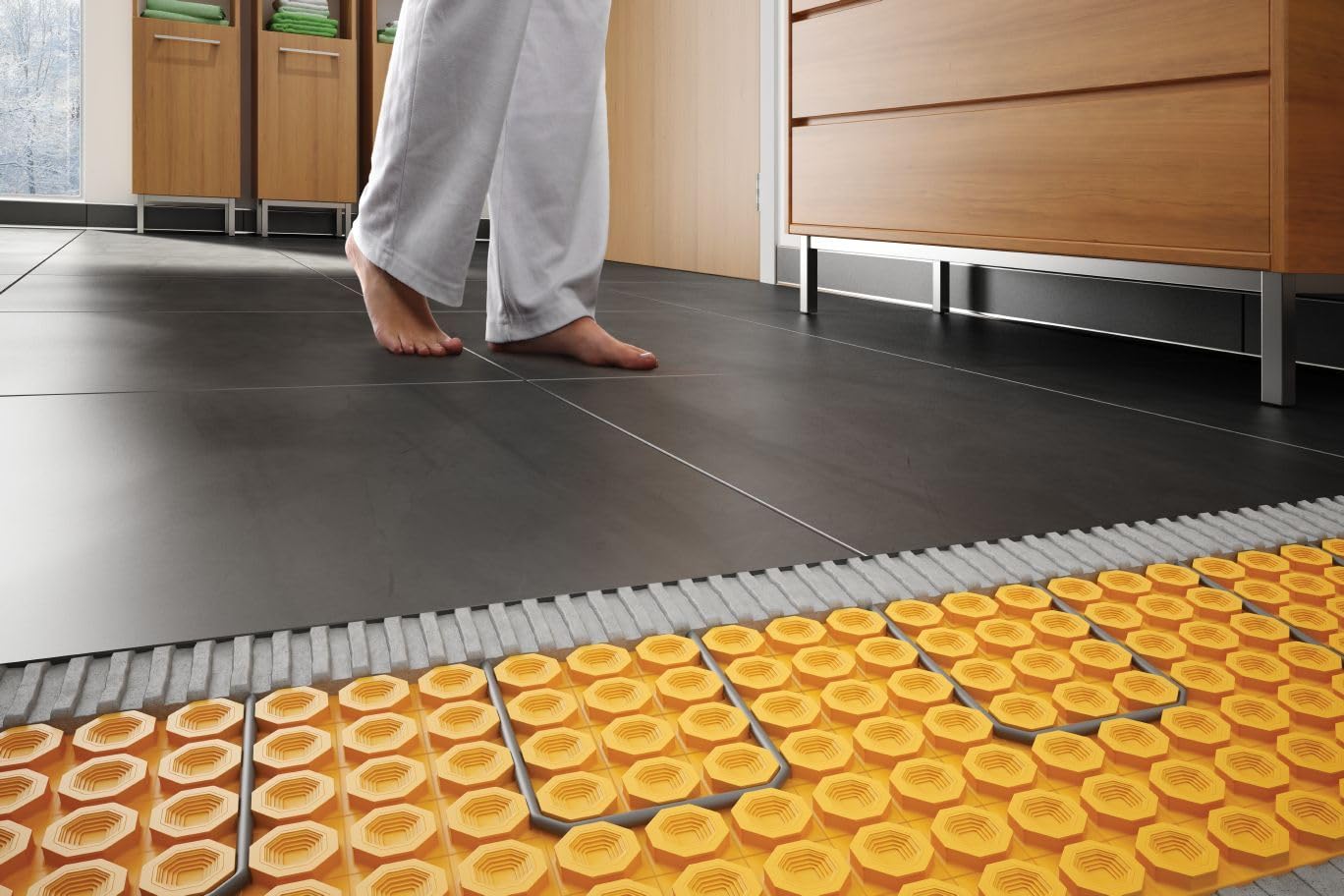 Schluter Ditra-Heat Electric Floor Heating Membrane with Uncoupling, Waterproofing, Vapor Management and Load Support - Ideal for Tiles and Stone - 1/4" Thickness, 134.5 Square Feet Roll - DH512M