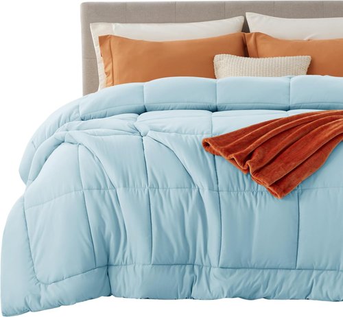 Bedsure Comforter Duvet Insert - King Size Quilted Down Alternative Bedding, Light Spa Blue, All Season, 90 x 102 Inches