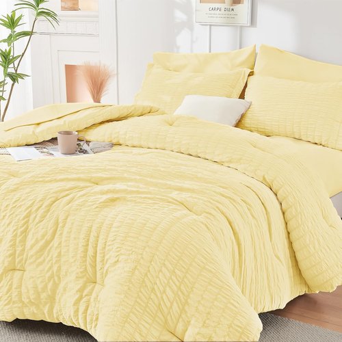 HYMOKEGE King Size Comforter Set - Luxury 7-Piece Bedding Set with Seersucker Design | All-Season Comfort