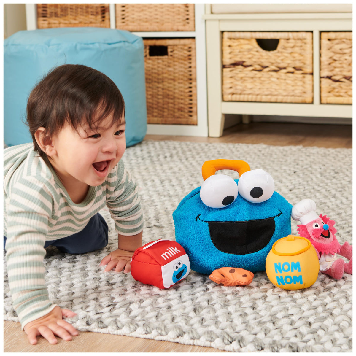 GUND Sesame Street Official Cookie Monster & Gonger Playset, Premium Plush Sensory Toys Playset for Ages 1 & Up, Blue, 8”