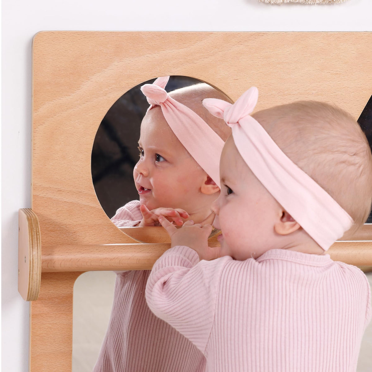 Bolocon Baby Shatter-Resistant Safety Mirror with Pull Up Bar, Infants Early Learning Exploration Set, Toddlers Montessori Furniture for Daycare, Preschool and Nursery