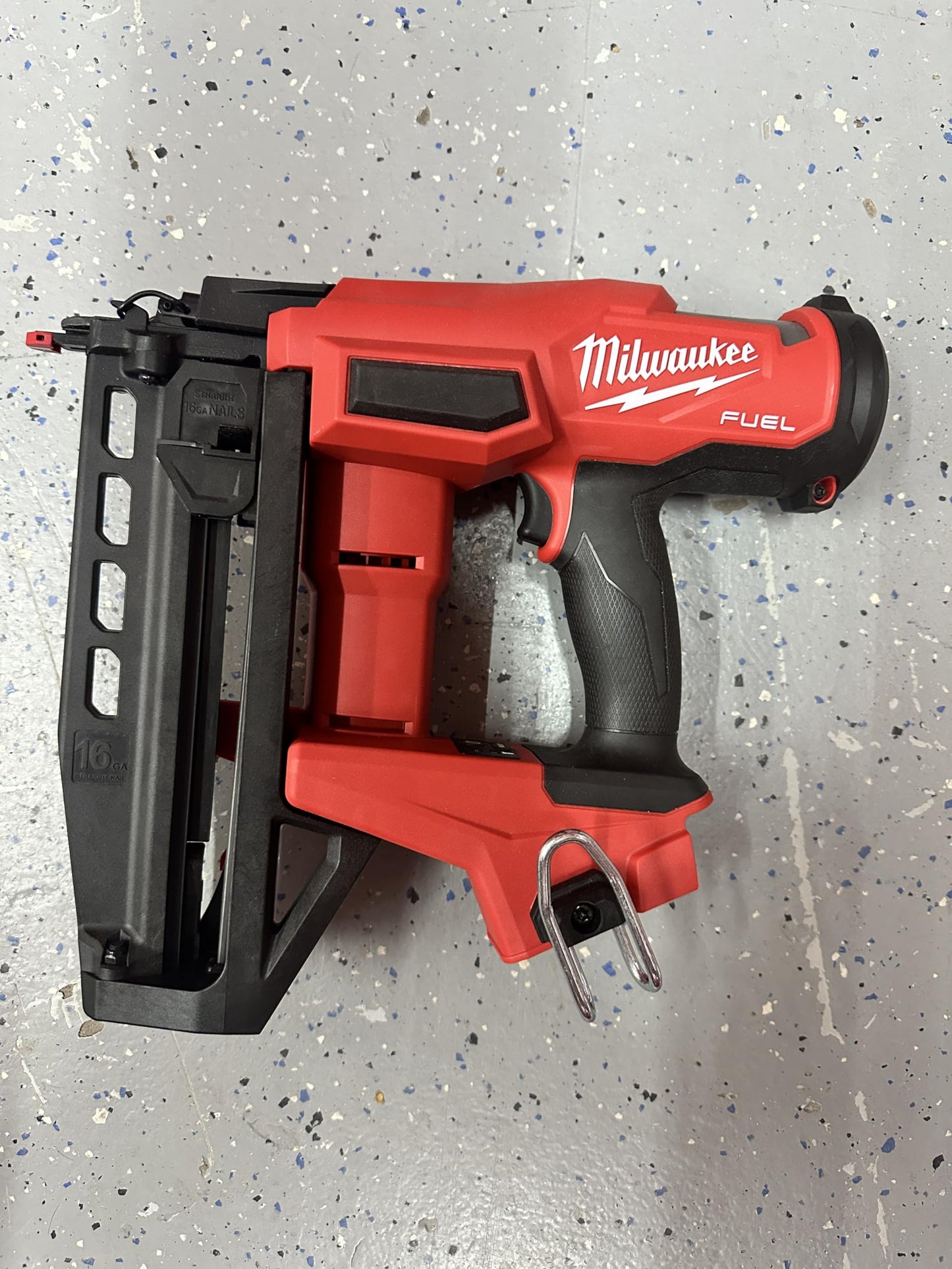 Milwaukee 3020-20 M18 Fuel 18-Volt Lithium-Ion Brushless Cordless Gen ll 16-Gauge Straight Finish Nailer (Tool Only)
