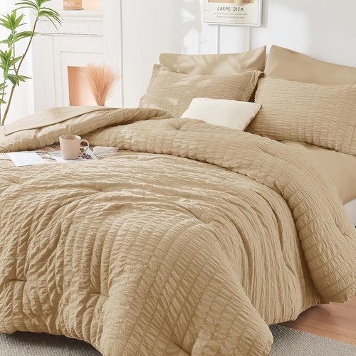 HYMOKEGE Twin Comforter Set - All Season Luxury 5-Piece Bedding in Khaki | Seersucker Design