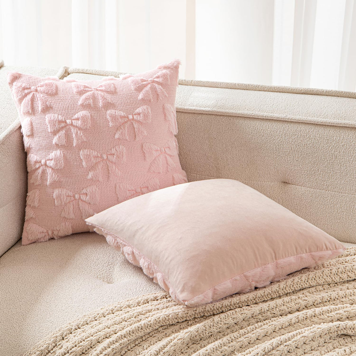 MIULEE Light Pink Bow Pillow Covers Coquette Room Decor Aesthetic Set of 2 Spring Decorative Cute Girl Soft Plush Faux Pillowcase for Preppy Room Decor Bedroom Couch,20x20 Inch