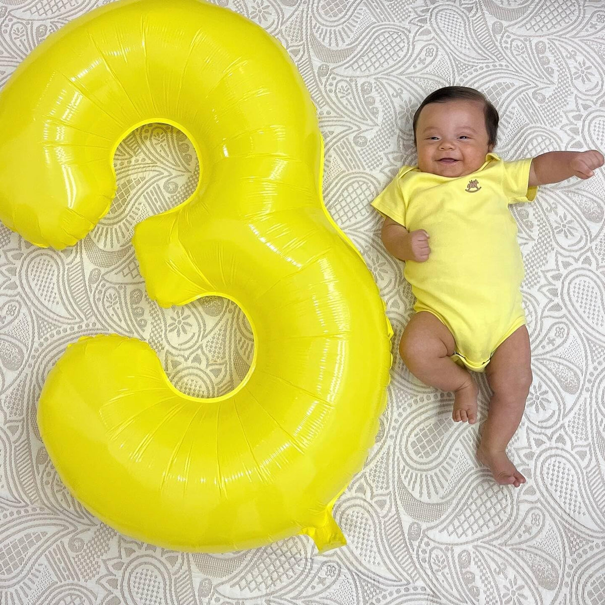 Yellow Number 1 Balloon - 40 Inch Shiny Birthday Decoration for Baby Boy/Girl First Birthday