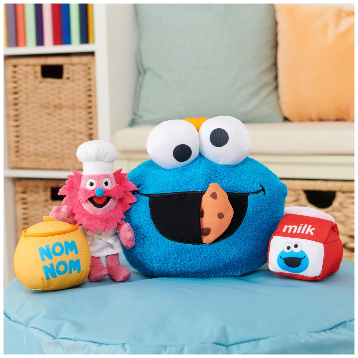 GUND Sesame Street Official Cookie Monster & Gonger Playset, Premium Plush Sensory Toys Playset for Ages 1 & Up, Blue, 8”