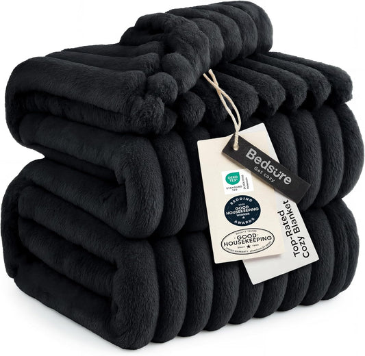 Bedsure GentleSoft Black Blanket - Cozy Full Size Fleece Throw for Women | 84x90 Inches