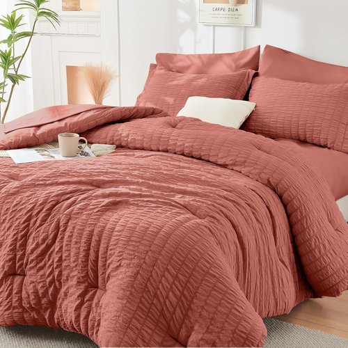 HYMOKEGE Coral Queen Comforter Set - 7-Piece All-Season Luxury Bedding Set with Sheets & Pillowcases