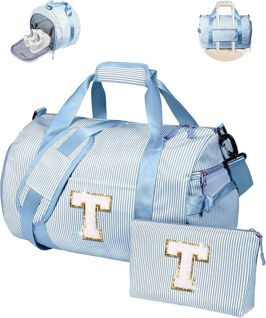 Fashionable Gifts for Teens Girl, Girl Gym Bag, Kids Initial Overnight Duffel Bags with Shoe Compartment, Personalized Travel Bag with Makeup Pouch, Gift for Niece Sister (Letter T)